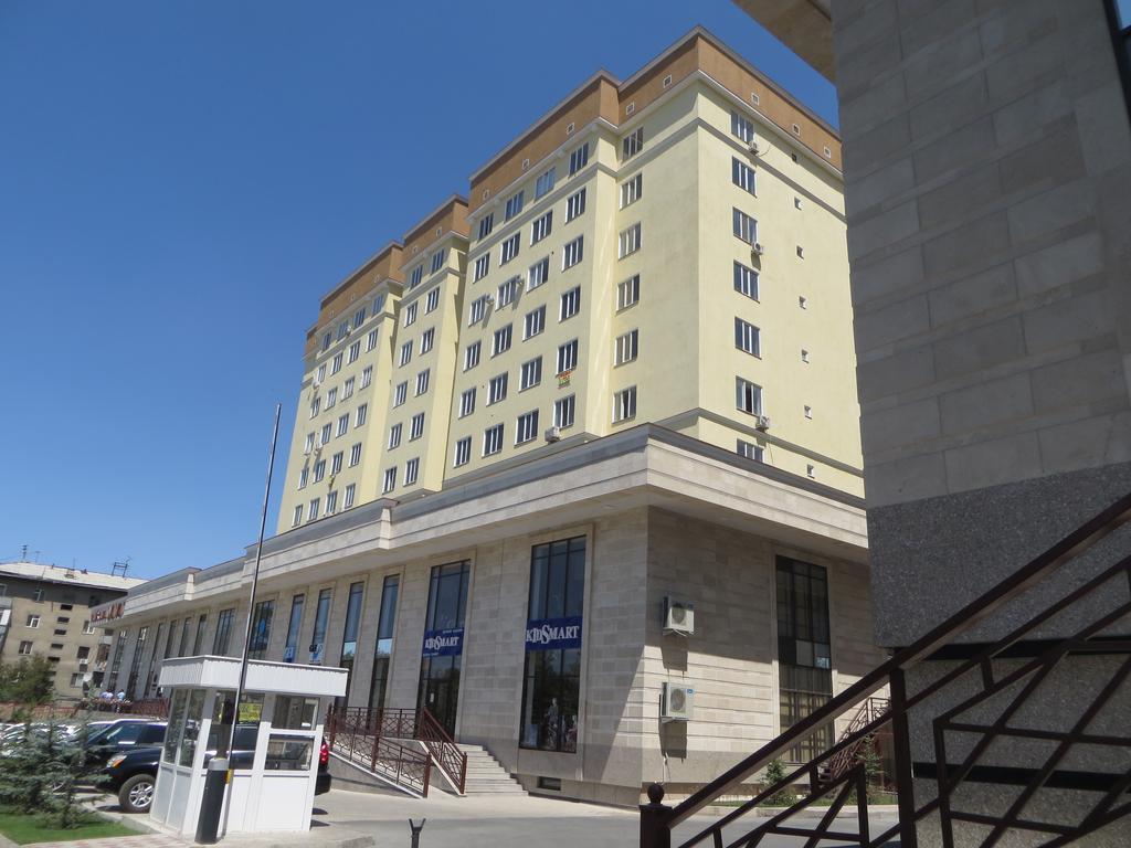 Bishkek Maximus Apartament 2 Dış mekan fotoğraf